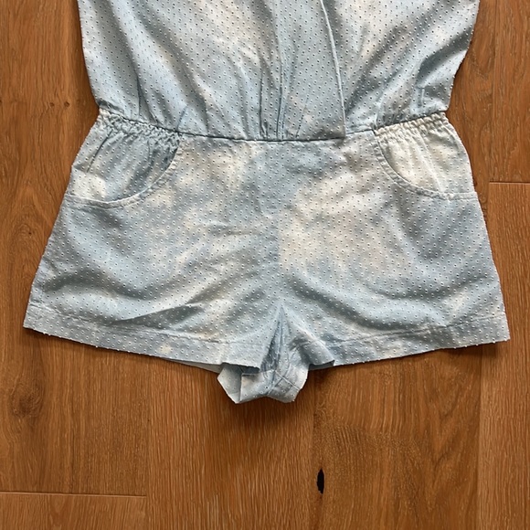 LINE & DOT Light Blue Tie-Dye Punched Holes Romper - Small - Picture 5 of 13